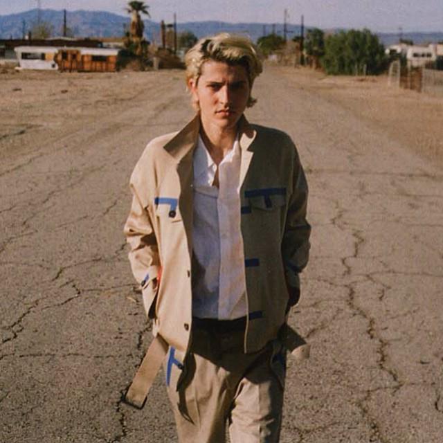Ploumanach_'s tweet photo. Posted by @dsquared2 Denim Icon feature on @heromag
#dsquared2 #springeditorials #ss15 #stud2io #style #fashion #la http://t.co/VLf7PZ7Lk1