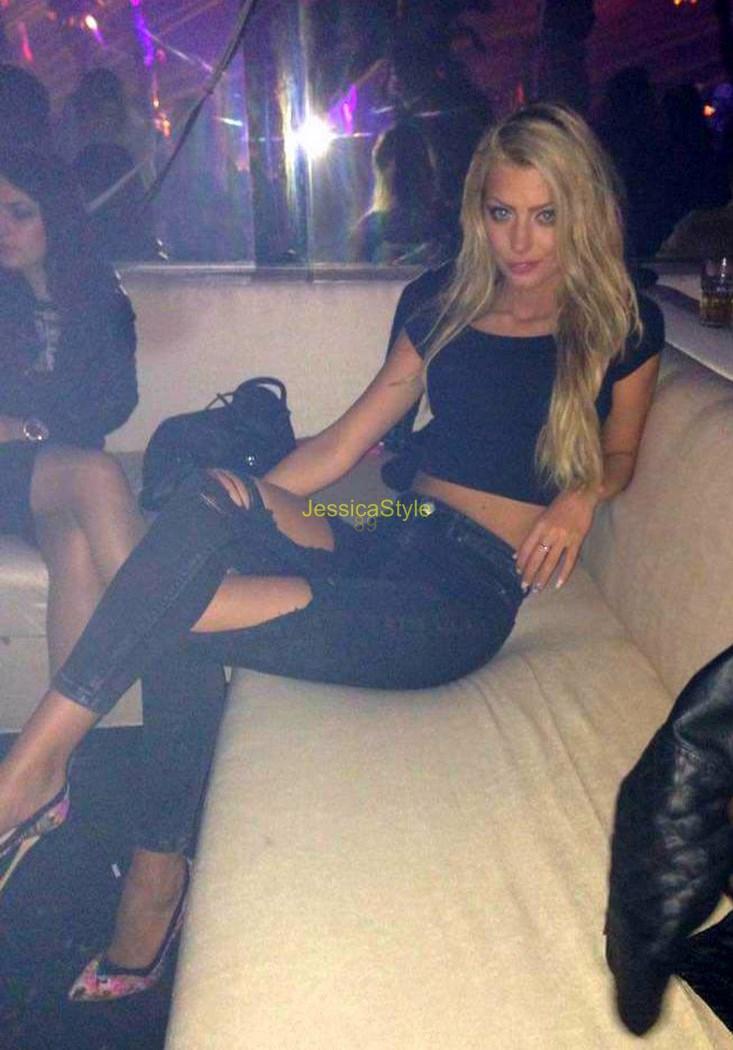 JessicaStyle122's tweet image. Hi there, In case you want to watch much more nude pics of me +18, please visit: bit.ly/1EXKplw