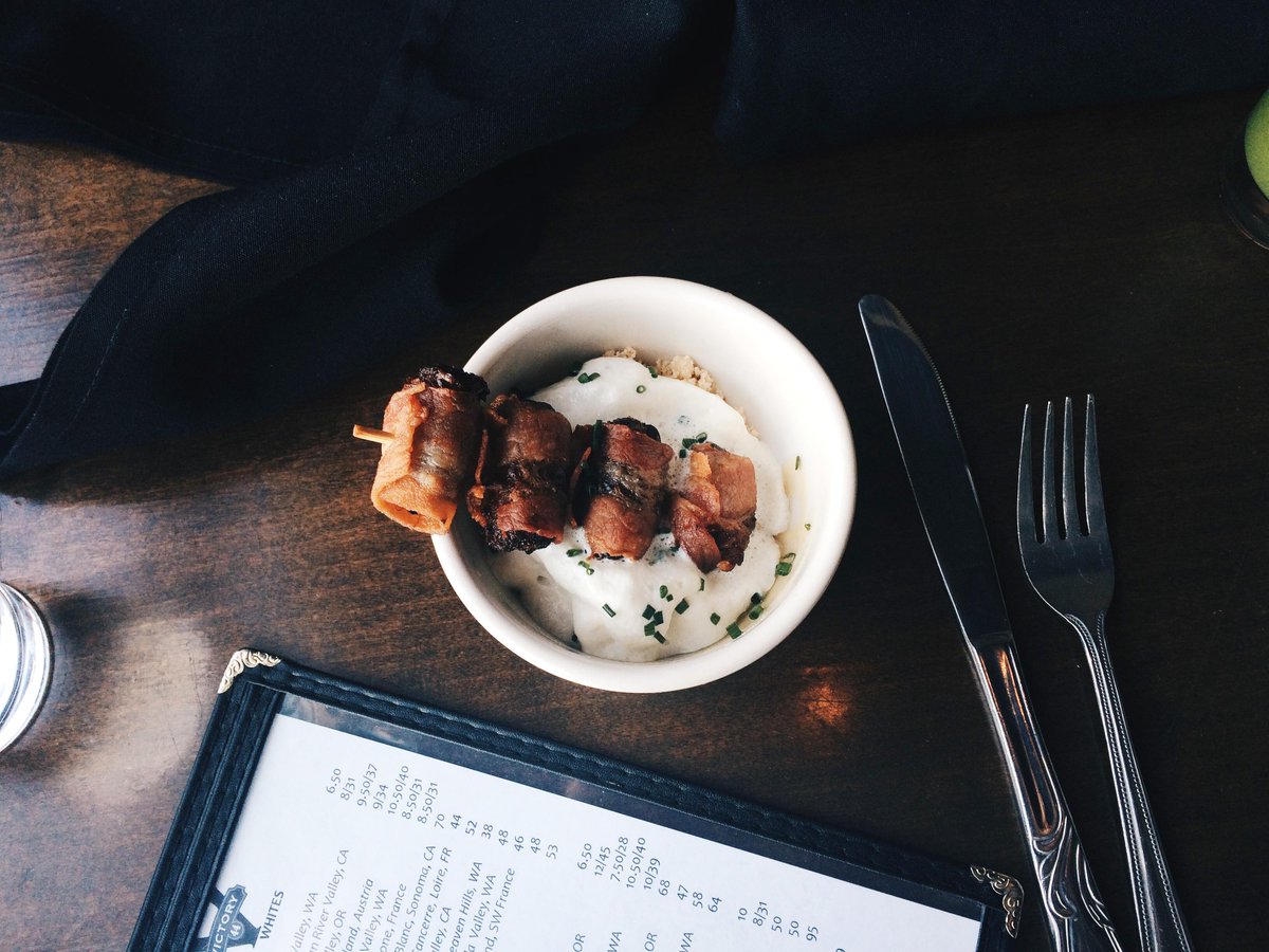 The 8 Best Bacon Dishes in the Twin Cities: bit.ly/1Htny5v