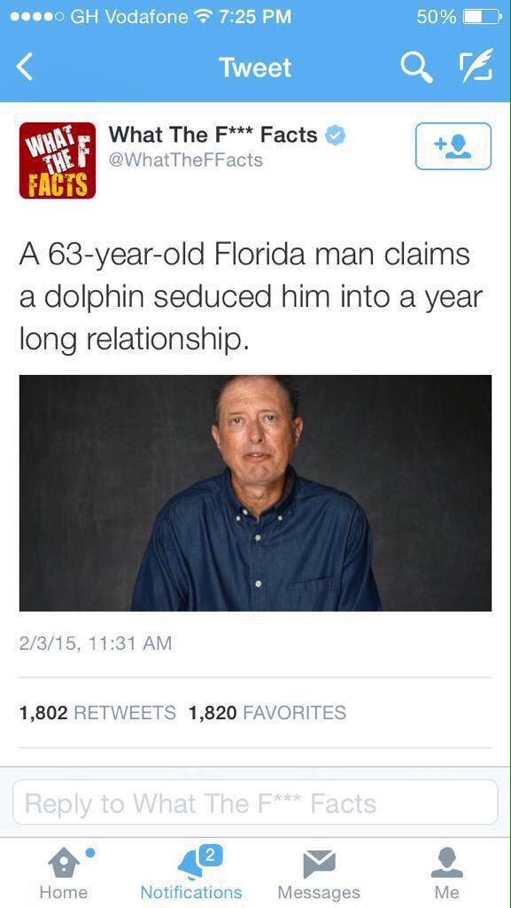 FunnyPicsDepot's tweet photo. Dolphins have no chill http://t.co/ctnyW3QMvD