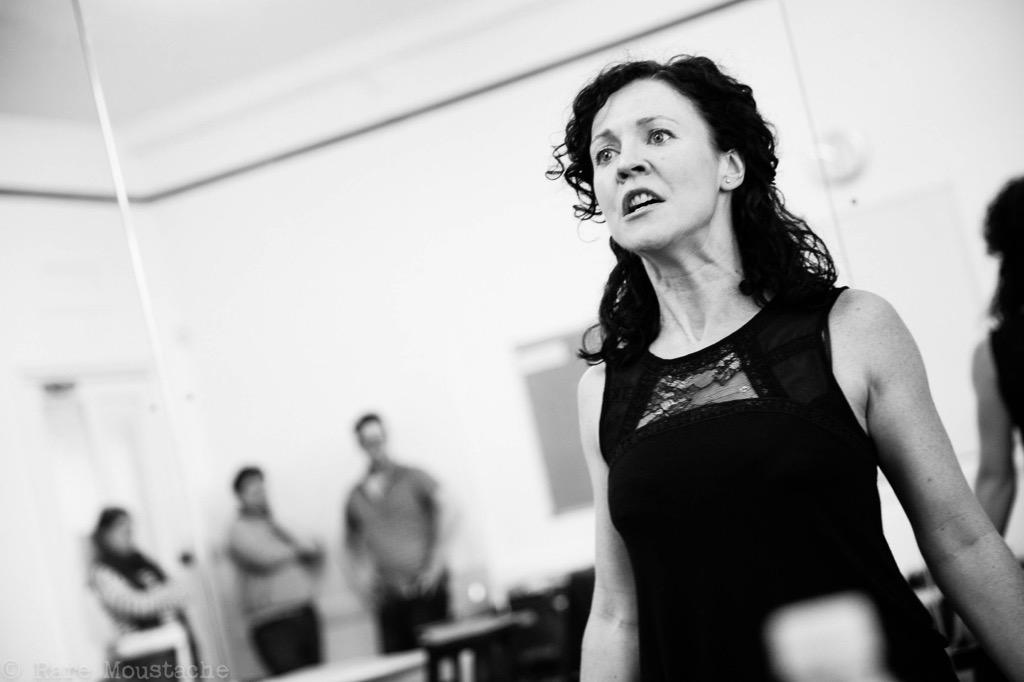 DogsofWarPlay's tweet photo. Have a look at this cast in rehearsal #dogsofwarplay #theatre @ORLTheatre #newwriting Β£10 PREVIEWS next week! http://t.co/sov7NidDqs