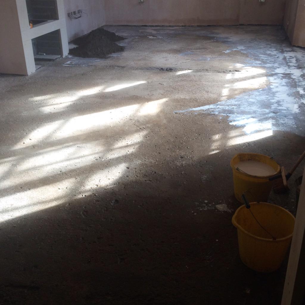 Floor prep with SBR before today's screed job in Bristol #screening #plastering
