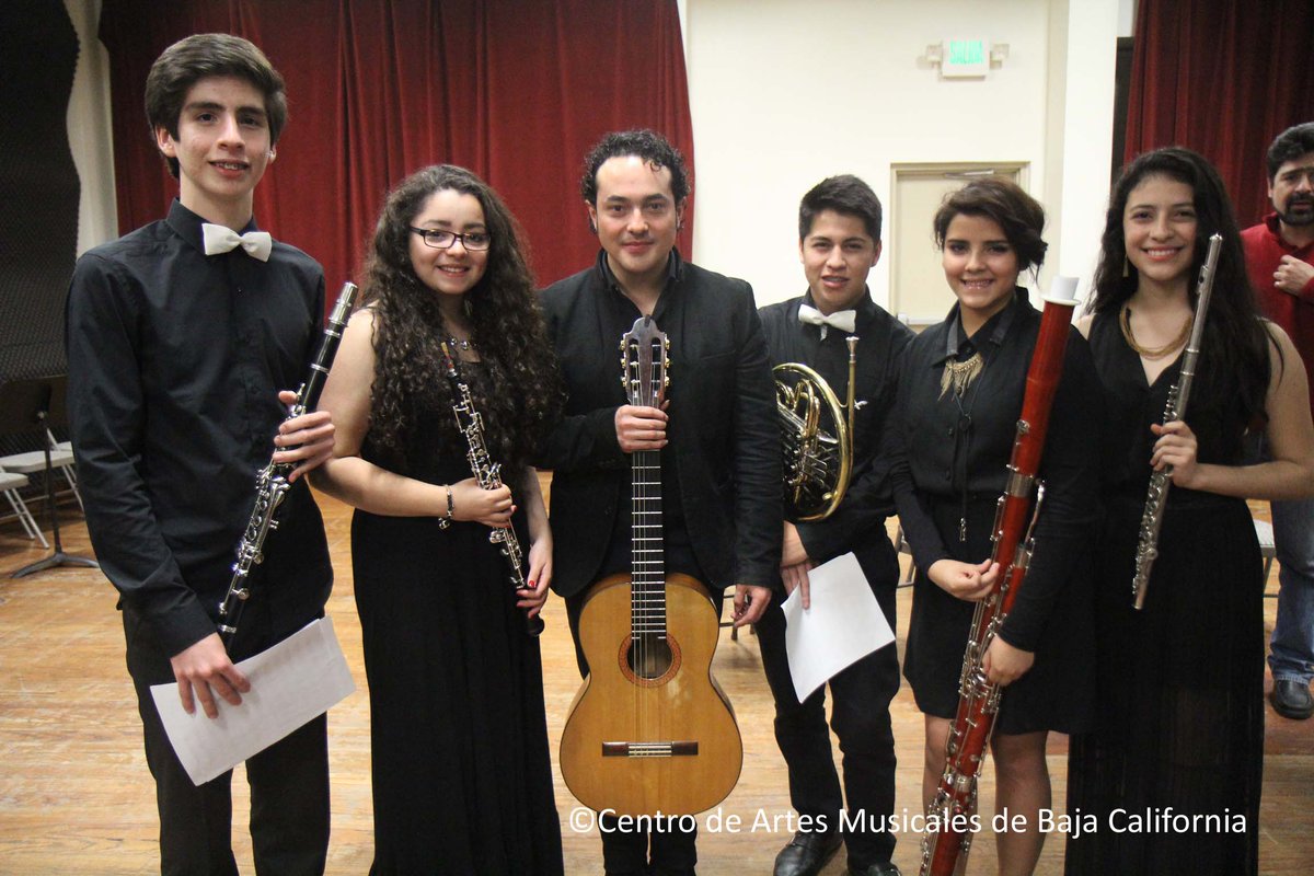 OrquestaBC's tweet image. Los alumnos del CAM se capacitan con Maestros de primer nivel, gracias a la FAM a través del programa #SharingNotes