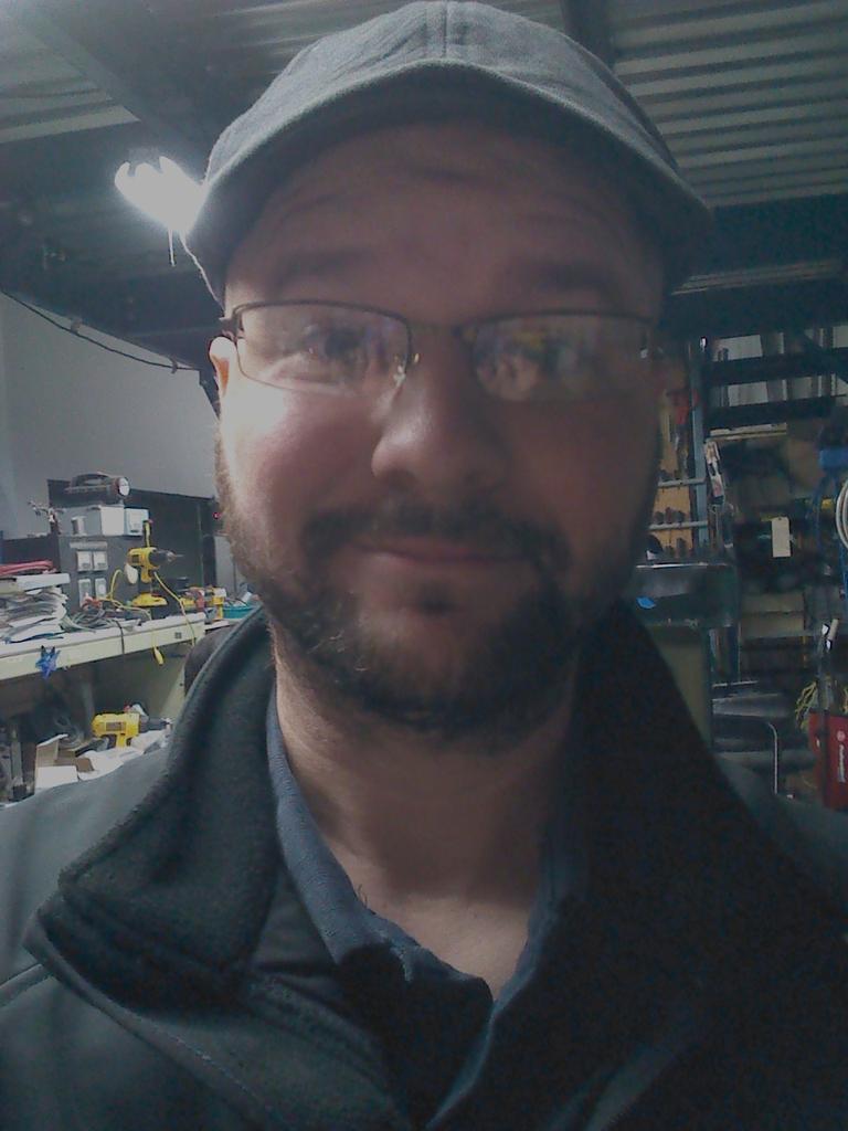 <a href="/JodiCliff/">Jodi Cliff</a> <a href="/TheRickLegacy/">Rick Legacy</a> and I thank you <a href="/dhotshoppe/">D Hot Shoppe</a> for 3 delicious roti's!

🔥 🔥