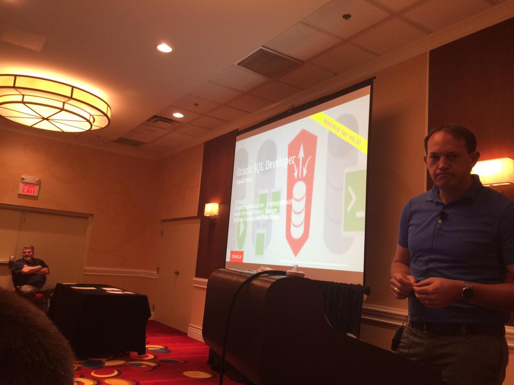 alfredokrieg's tweet photo. Thanks @thatjeffsmith for the SQL Developer tips and tricks #GLOC15 http://t.co/MUYLije7ja