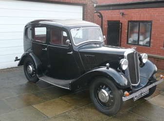 carolenashcars's tweet photo. The Morris Eight​, a lovely little car. 
http://t.co/u1j31eofvW #MorrisEight http://t.co/sZVK9GoydD