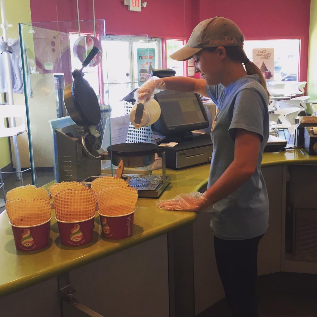 MenchiesAthens's tweet photo. We make fresh waffles daily! Add a little crunch to your life and come grab some froyo in a waffle bowl! 😊 http://t.co/OK1iCFtFHX