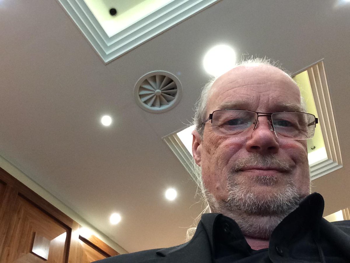 warnetony's tweet photo. My #codhmay15 selfie - a great session, and I'm sure we have some converts - well done @JuneinHE http://t.co/6aTvk2n2Lo
