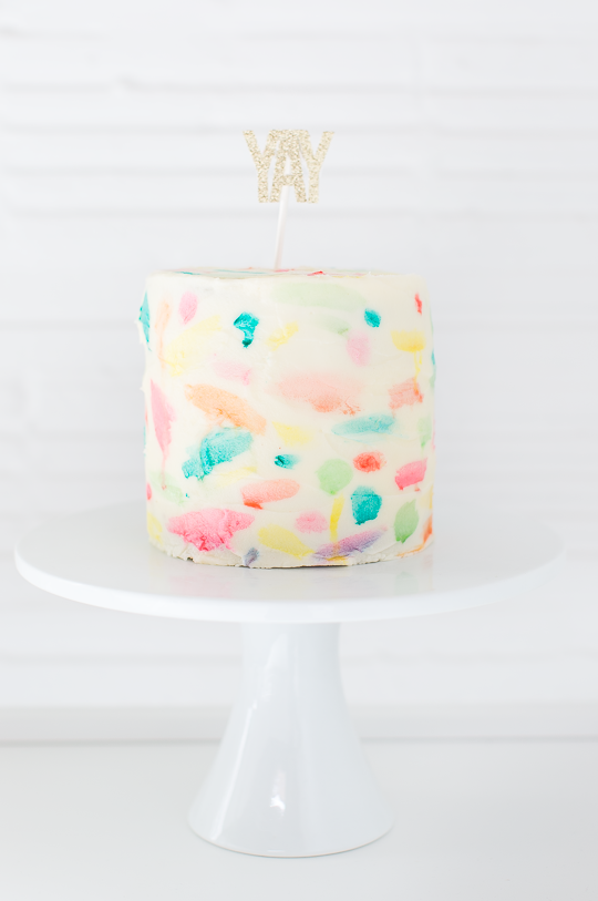 SugarAndCloth's tweet image. One of our very favorites! Read all about our DIY abstract watercolor cake!
  #willworkforcake ow.ly/NaGFz