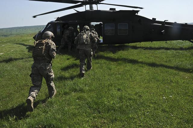 Российские пограничники открыли огонь по авто, выезжающему с территории Украины - Цензор.НЕТ 7079