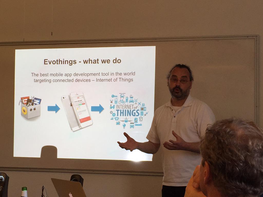 evothings's tweet photo. All our investors visits us today at #thingssthlm, beer and #IoT. http://t.co/XyB1N2uvch