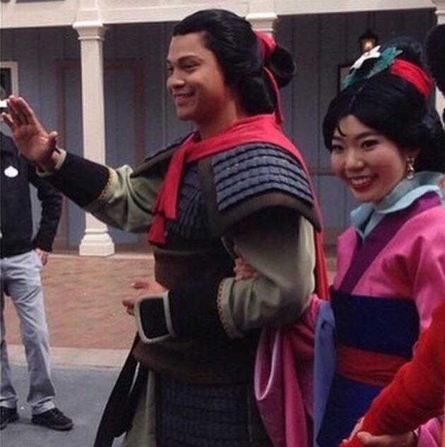 jamieee_p's tweet photo. It's about time #GeneralShang made an appearance with #Mulan http://t.co/k8Ow5VBFtL