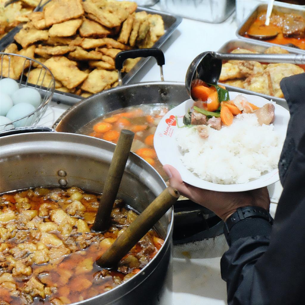 Malem-malem makan Gulai di C'mar enak nih! ;) #kulinerbandung #duniakulinerbdg