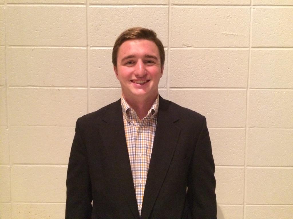 bgpreps's tweet photo. Bowling Green's Rob Warren signed today to swim at Franklin College. http://t.co/Ruhp2IzqJ6