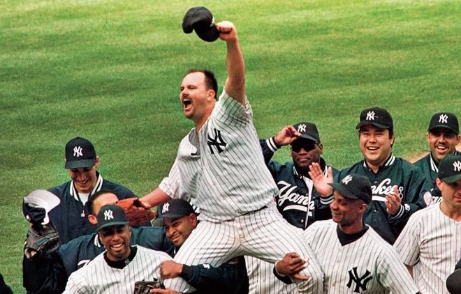 Happy 52nd birthday to three-time All-Star David Wells. 