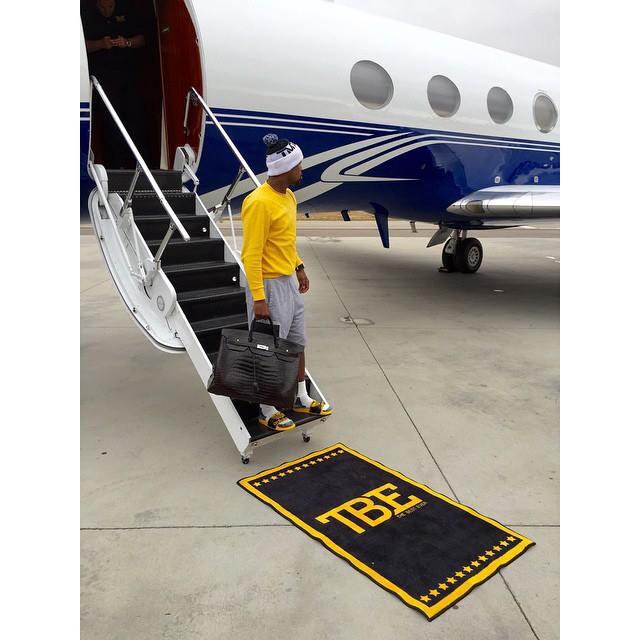 Good to see your flying the boys in on the TBE jet to watch you race AMA this weekend @TroyBaylisstic #TBEvents