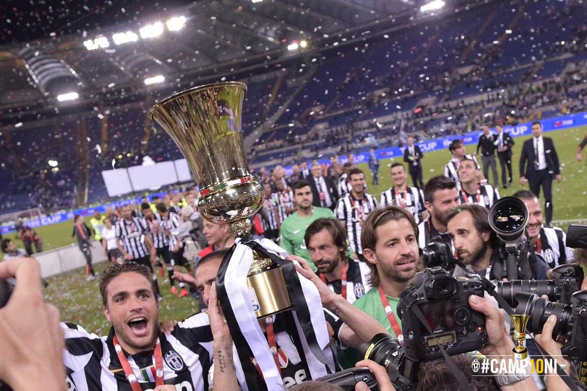 juventusfc's tweet photo. I #Camp10ni sono loro, i #Camp10ni sono loro! #JuveLazio #TimCup http://t.co/r33jttzPlT