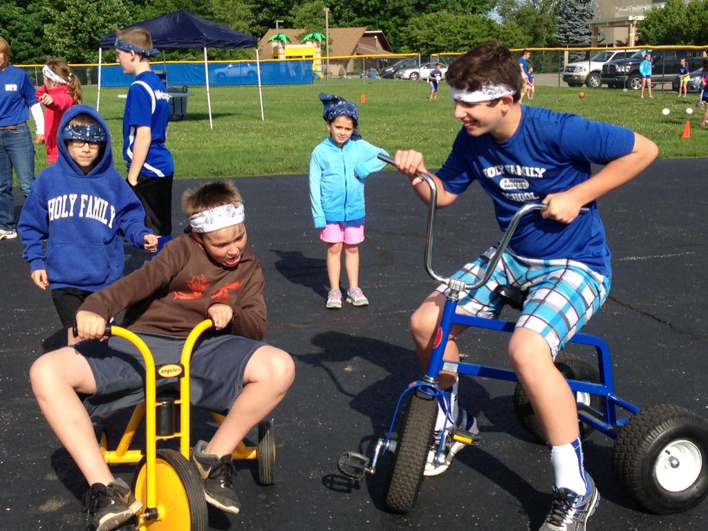 HFS_owls's tweet photo. Having some FUN at "The Last Whoorah" HFS Fun Day 2015. http://t.co/aAYT5Y3Bj0