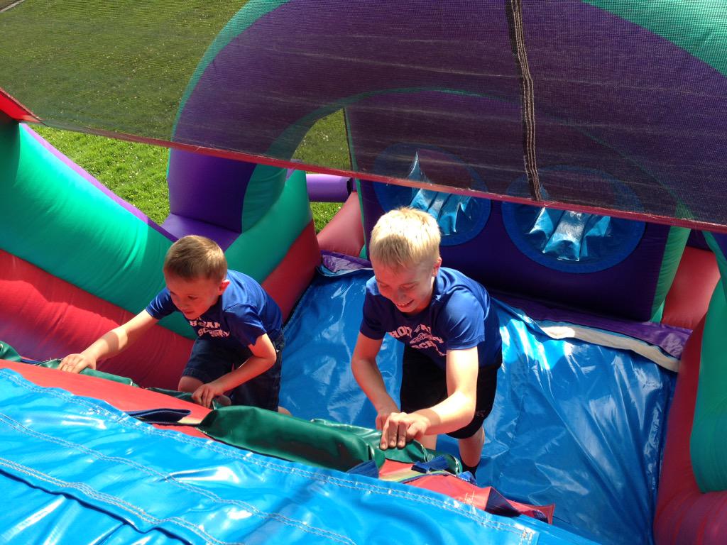 HFS_owls's tweet photo. Having some FUN at "The Last Whoorah" HFS Fun Day 2015. http://t.co/aAYT5Y3Bj0