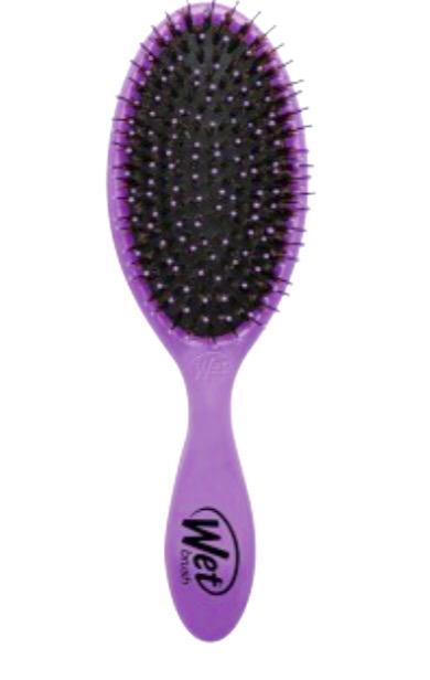 IvoFit's tweet photo. #tradeshow tip #159 for a beautiful #hair always carry @TheWetBrush, Detangling #Brush, #brandambassador #events http://t.co/Rdmm6ux4uN