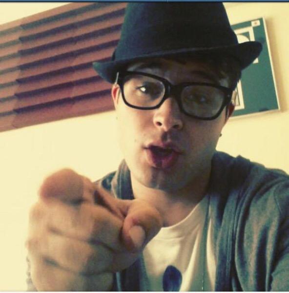 Marirosa221's tweet photo. #WhatUpThou        #WowWednesday http://t.co/GcQAftD3CY