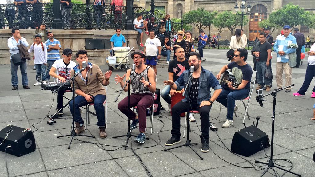 LosPantufla's tweet photo. Les gustaron los #Faisenings en @RitmosonOficial .. Hoy a las 9pm viva los de nuevo desde GUADALAJARA http://t.co/nSX5UDK4uM