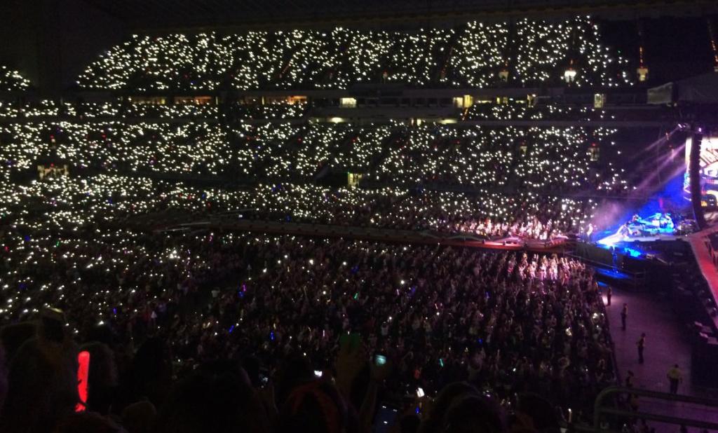 oh1directions's tweet photo. @zaynmalik look what u've lost :( 

#ReasonsWhyWeLove1D http://t.co/wR71ZKPeN3