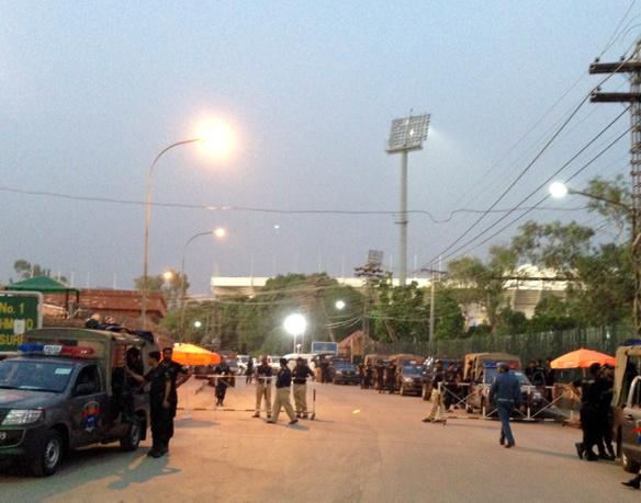 MazherArshad's tweet photo. Outside Gaddafi Stadium today. http://t.co/Z5s3SxbmSe