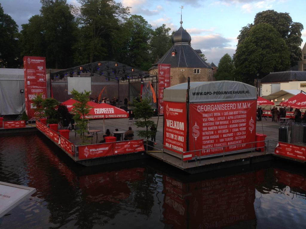 #Spanjaardsgatfestival #Breda morgenavond kapel Kmar en vrijdag 2100u Academieorkest met zangeres #NLDA