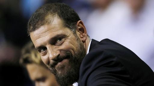 bjkliyizulan's tweet photo. Bilic'e küfreden Bjklilere şunu sormak istiyorum. Bilic'e küfetti diye kızdığınız 20 Numaradan ne farkınız kaldı??? http://t.co/VKU2pLmAnF