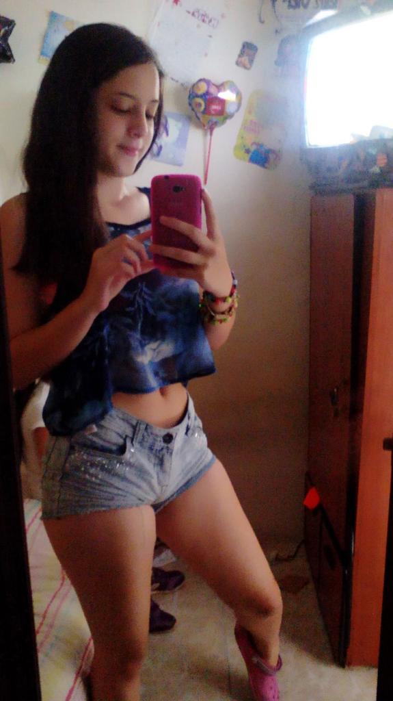 5_nataliia's tweet photo. Los Leo😍💘💋✌

Como No Quererte🙈Si Eres El Mejor💘😎

Mi Prin08👭💘
Pao Ocampo Mi Lindaaaaaaaa😍😱😎 http://t.co/Vm9Wfejqq4