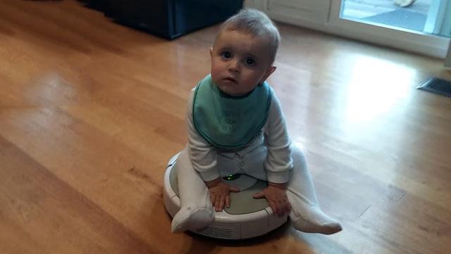 someecards's tweet image. May you glide through your Wednesday as easily as this baby riding a Roomba. some.ly/Xgih5m2