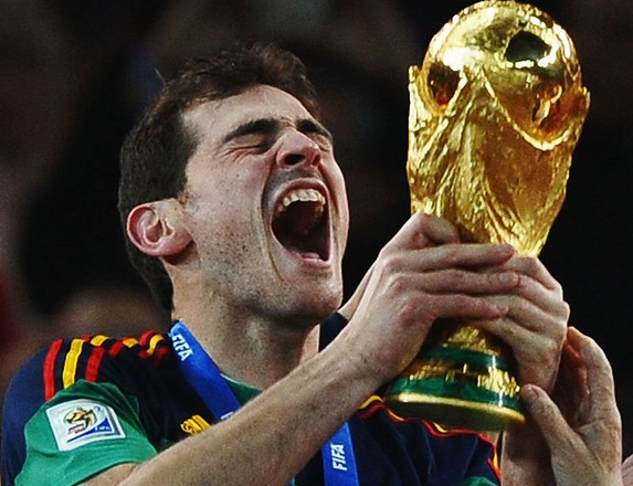 Happy 34th birthday to Iker Casillas

5 x La Liga
2 x Copa del Rey
3 x UCL
2 x Euros
1 x World Cup 