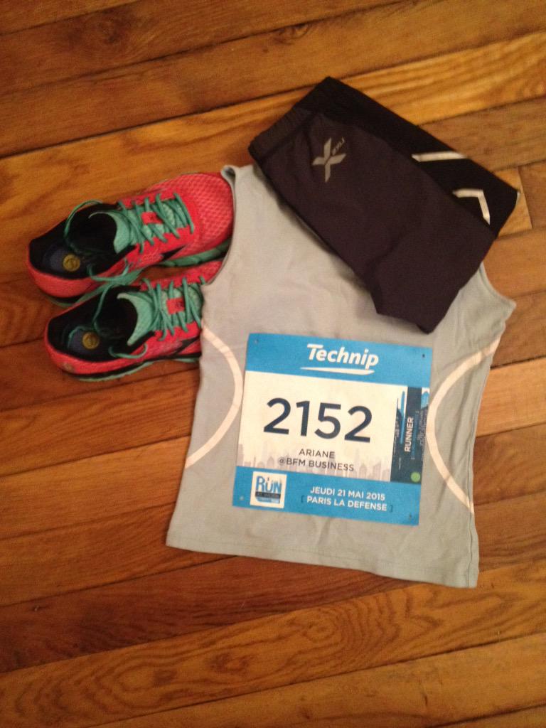 ArianeLimozin's tweet image. Prêts?! #RunatWork @BCLLaura @carobauer @FannyCousin @capucinedartige @ACrusson @GacMaureen @PTaisne @Ledgerald