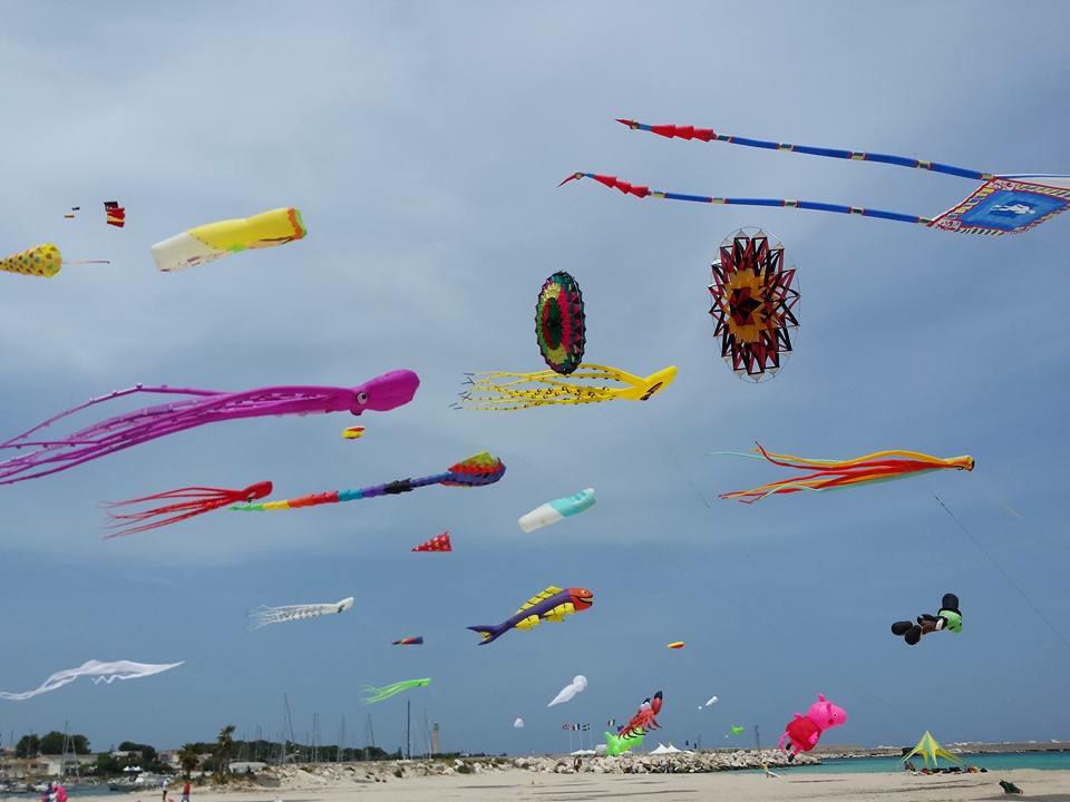 VisitSicilyOP's tweet photo. Oggi 1^giorno #Festivaldegliaquiloni 7^ ediz. X #Zerobarriere #Disabilinolimits #SanVitoLoCapo @bimboinviaggio http://t.co/nvJtWvIa4T