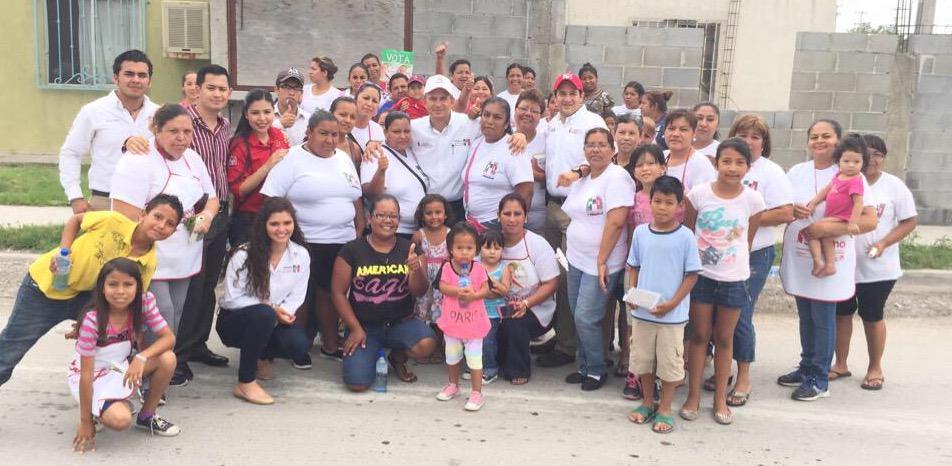 CoahuilayTexas's tweet image. Francisco Saracho  y Memo Ruiz  reciben todo el apoyo en #ACOROS diputados #PRI @fsaracho10 @memo_ruiz_g