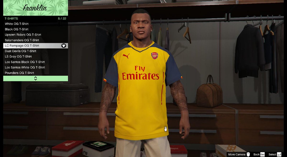 iCrazyTeddy's tweet photo. Man was just playing some football in GTA 5 reppin #Arsenal #GoonerFamily http://t.co/49yfuDWLmT