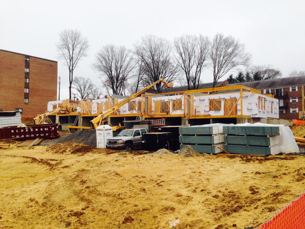 PHILLYMOD's tweet image. Maybe we should go back to building a car in our driveway, piece by piece! #gomodular