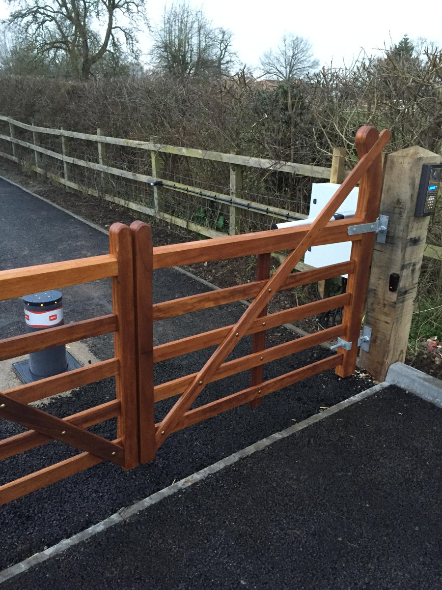 Recent five bar gate installation in iroko hardwood from <a href="/TimberCharltons/">Charltons Timber</a> with rising bollard #gates #fivebar
