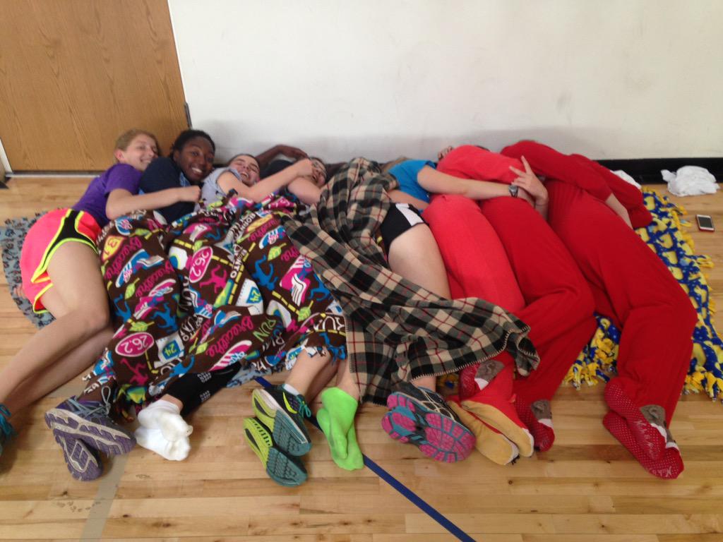 KT_sadie's tweet photo. Teams that spoon together, stay together
#track2015 http://t.co/g1wYm1j4ki
