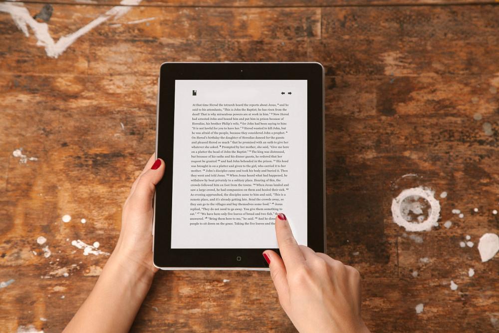 Design Good tweet media