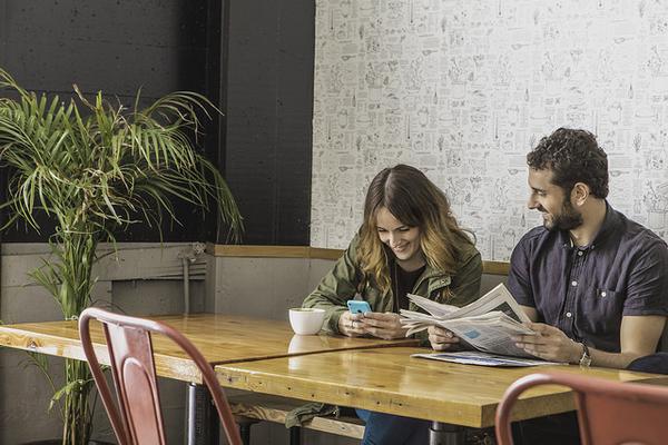 hootsuite's tweet photo. Everything you need to know to improve your content marketing strategy: http://t.co/KFwNZfERkS http://t.co/t9Hfa07kBA