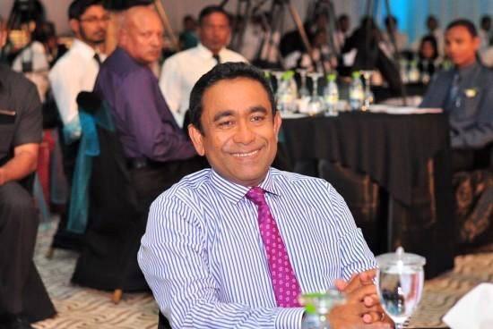 Dhiimmmm's tweet photo. HAPPY BIRTHDAY to my president Yameen Abdul Gayyoom! #HBDRaeesYameen http://t.co/GtdtTCWvXH