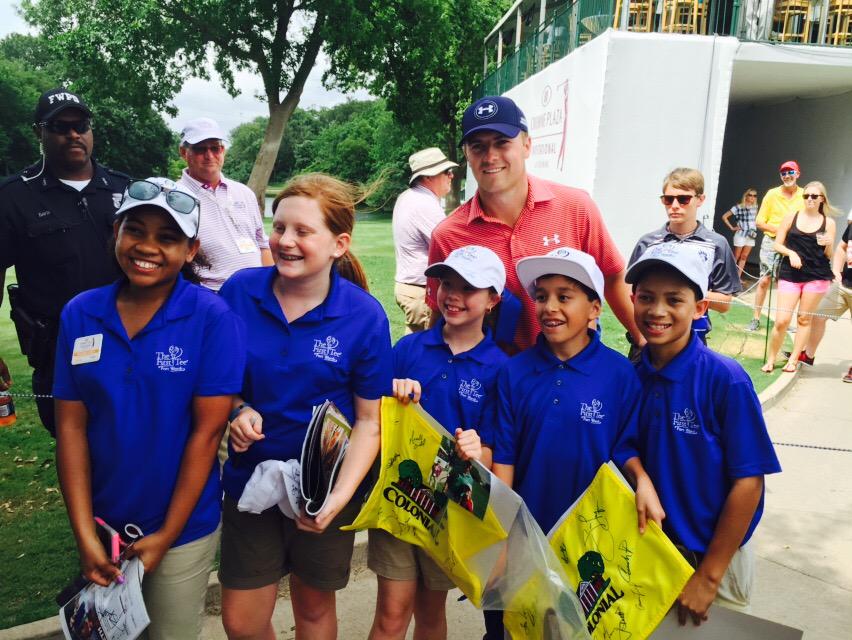 FirstTeeFW's tweet photo. @TheFirstTeeFW: @JordanSpieth at the 13th with the @TheFirstTeeFW crew @CrownePlazaInv! #TFTFW #CPIAC http://t.co/Tu7OIg0Ftr