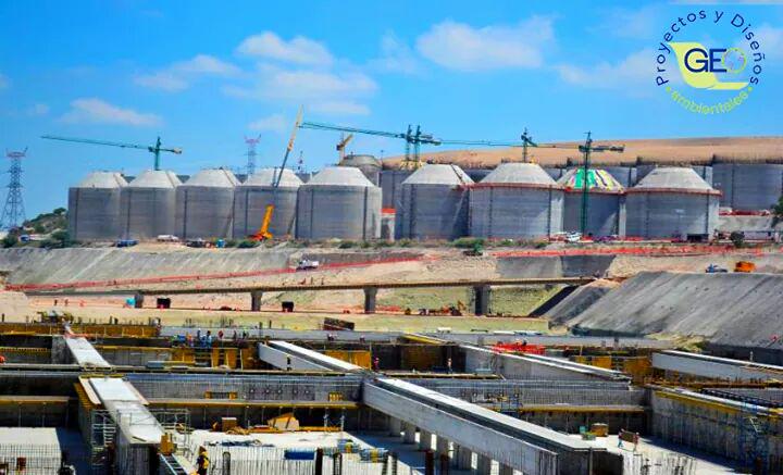 geoproyectos_'s tweet photo. PTAR Atotonilco, Protección al Concreto con STUDLINER, obtuvimos el premio por mejor proyecto extremo 2015 (IAGI). http://t.co/cWT4yxb9Xy