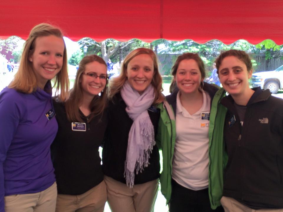 umflintdpt's tweet photo. #seniorpowerday #dptstudent #umflint completing skin checks and balance screens http://t.co/uQYaSvB4ec