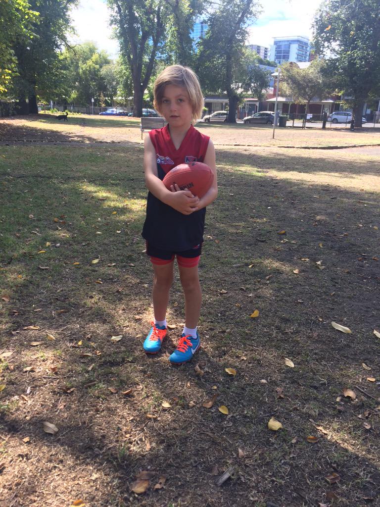 GreinerSimon's tweet photo. Chase is ready for Friday night footy. And dad worked out how to sign up to Twitter. http://t.co/Bw284HElYo