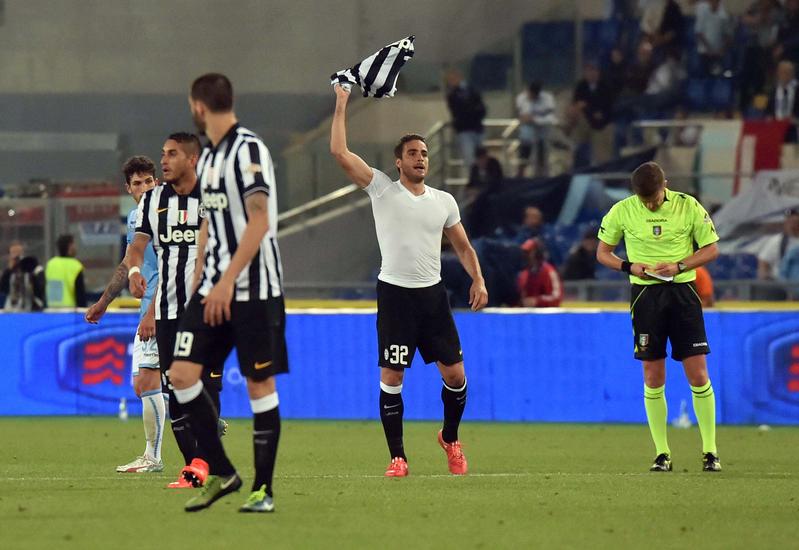 sportmediaset's tweet photo. #JuveLazio 2-1, l'esultanza di Matri. Intanto finisce il primo tempo supplementare 
http://t.co/T95SiMqxgM http://t.co/uOl1Hy8ANd