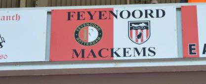 Vliegende Keeper On Twitter Congrats Sunderland Fans With Staying Up Safc Sunderland Feyenoord Mackems Http T Co W4kjnjqirk