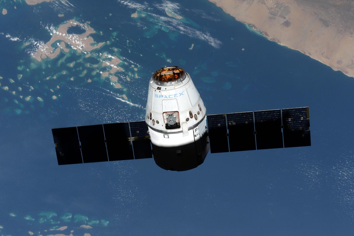 Space_Station tweet picture